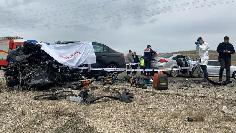 Tatile Çıkmanın Riskleri: İlk Gün Kazalarda Beş Kişi Hayatını Kaybetti