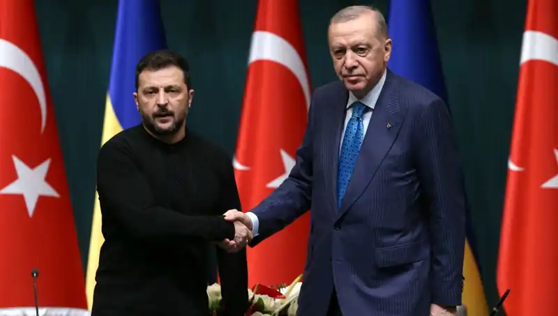 Zelenski'den Türkiye'ye Çarpıcı Davet: Gözlemci Olun!