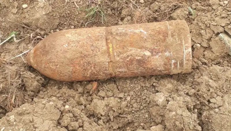 Çanakkale'de Şok Edici Keşif: Patlamamış Top Mermisi Bulundu!