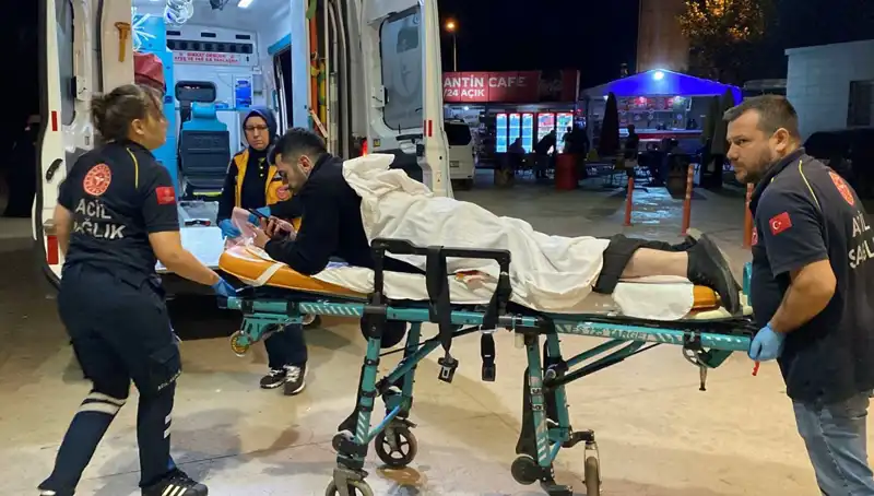Kavga Eden Çiftçi, Tehdit Edildiği İçin Bacağından Bıçaklandı!