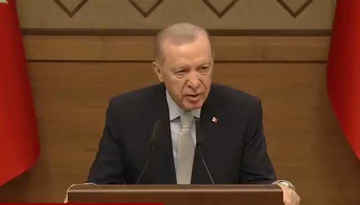 Cumhurbaşkanı Erdoğan'dan Sert Mesaj: Provokatif Gazeteciliğe Sınırlama Zamanı!