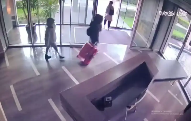 İstanbul’da Milyonluk Soygun: Suç Makineleri Lüks Villayı Targetledi