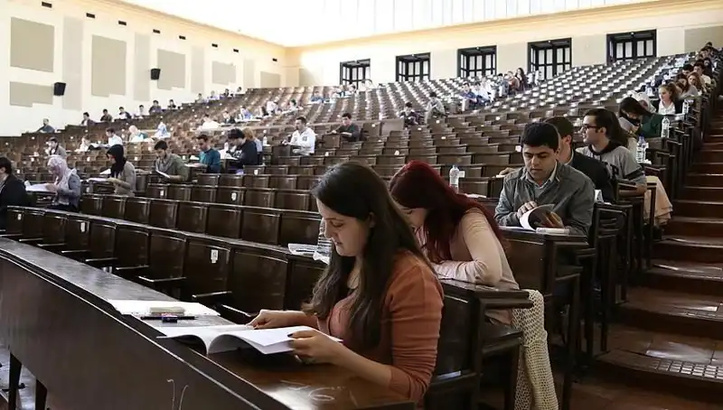 Üniversite Kayıtları İçin Son Gün: Ne Yapmanız Gerekiyor?