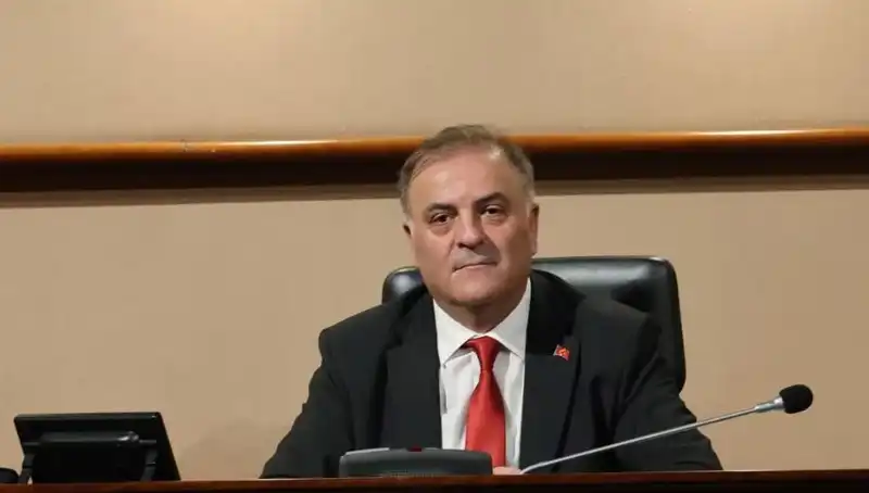 Nuri Aslan: İBB Başkanvekili'nin Biyografisi ve Başarıları