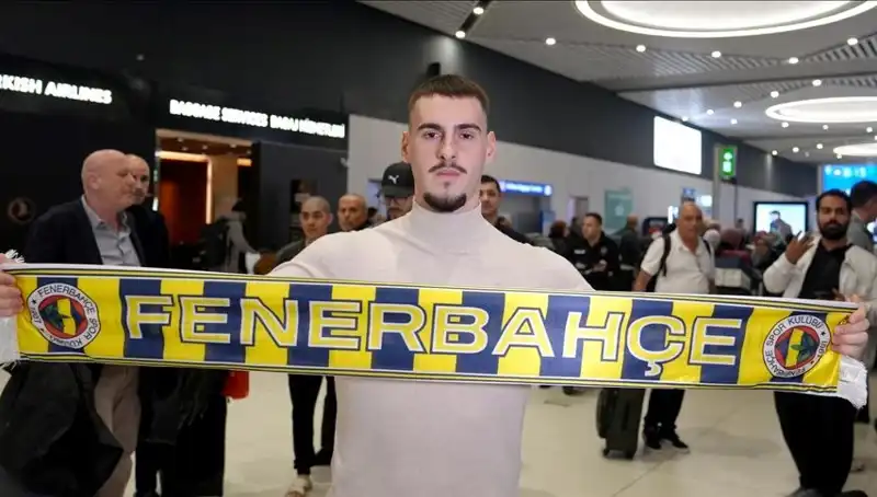 Fenerbahçe'den Beklenen Hamle: Mimovic'in Lisansı Çıkarıldı!